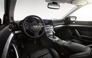   Infiniti Q60S Coupe - 2014