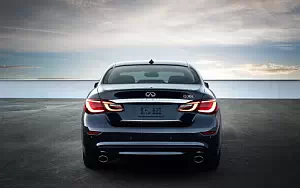   Infiniti Q70L 3.7 - 2014