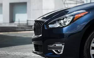   Infiniti Q70L 3.7 - 2014