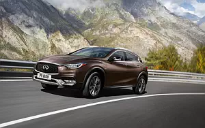   Infiniti QX30 - 2015