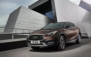   Infiniti QX30 - 2015