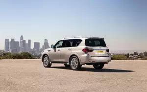   Infiniti QX80 5.6 - 2018