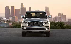   Infiniti QX80 5.6 - 2018