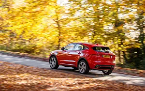   Jaguar E-Pace R-Dynamic First Edition UK-spec - 2017