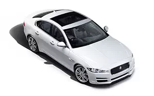   Jaguar XE Prestige UK-spec - 2015