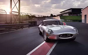   Jaguar Lightweight E-Type - 2014