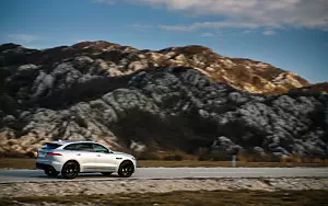   Jaguar F-Pace R Sport 20d AWD - 2016