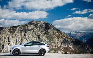   Jaguar F-Pace R Sport 20d AWD - 2016