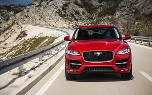   Jaguar F-Pace R Sport 20d AWD - 2016