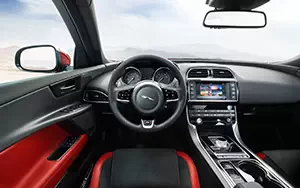   Jaguar XE S - 2015