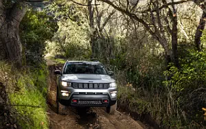   Jeep Compass Trailhawk - 2017