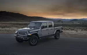   Jeep Gladiator Overland - 2019