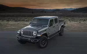   Jeep Gladiator Overland - 2019