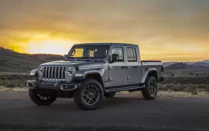   Jeep Gladiator Overland - 2019