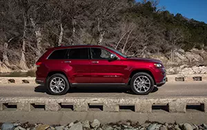   Jeep Grand Cherokee Summit - 2014