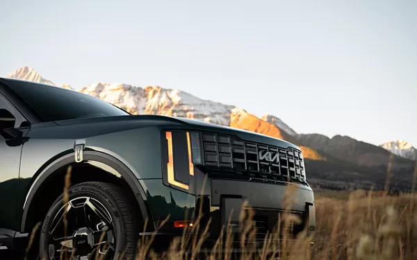���� ���������� Kia Telluride HEV X-Line US-spec - 2026