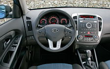   Kia Cee'd - 2009