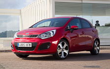   Kia Rio 5door Red - 2011