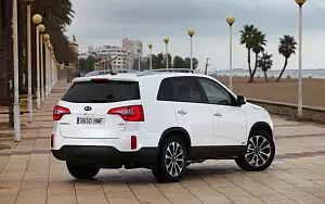   Kia Sorento - 2012