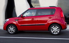   Kia Soul Red - 2011