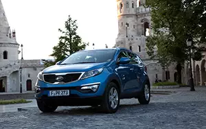   Kia Sportage (Byte Blue) - 2010