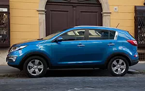   Kia Sportage (Byte Blue) - 2010