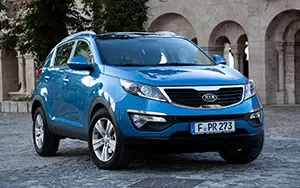   Kia Sportage (Byte Blue) - 2010