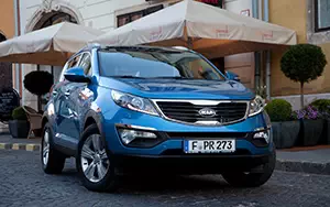   Kia Sportage (Byte Blue) - 2010