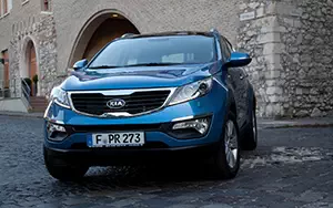   Kia Sportage (Byte Blue) - 2010