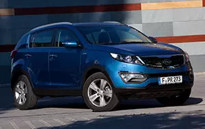   Kia Sportage (Byte Blue) - 2010