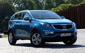   Kia Sportage (Byte Blue) - 2010