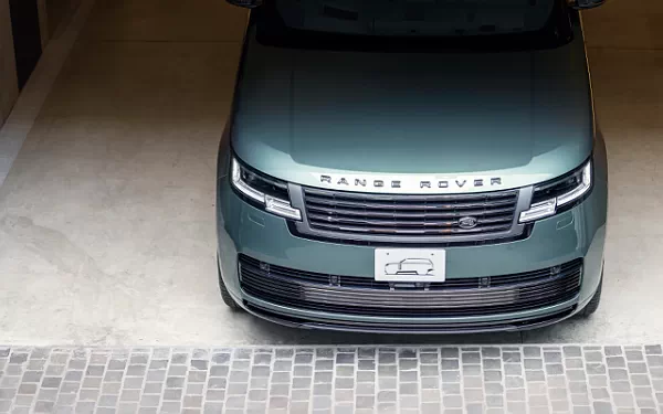 ���� ���������� Range Rover SV Bespoke 1858 Edition Japan-spec - 2024