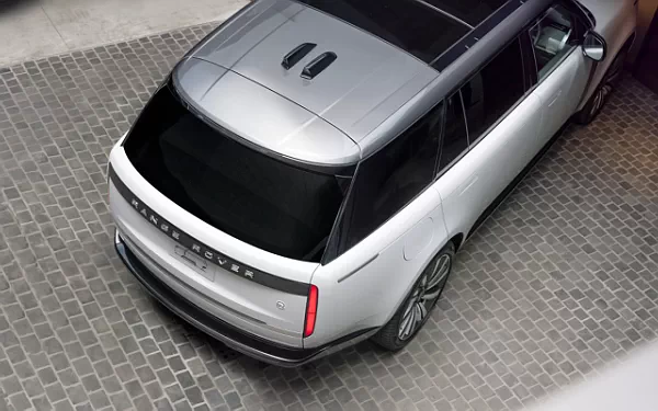 ���� ���������� Range Rover SV Bespoke 1858 Edition Japan-spec - 2024
