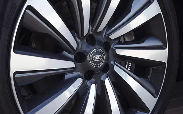 ���� ���������� Range Rover SV Arete Edition US-spec - 2024