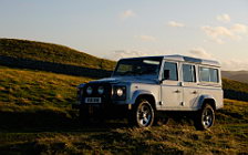   Land Rover Defender 110 Station Wagon - 2012