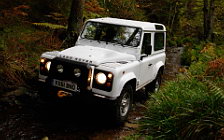   Land Rover Defender 90 Station Wagon - 2012