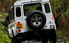   Land Rover Defender 90 Station Wagon - 2012