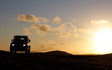   Land Rover Defender 90 Station Wagon - 2012