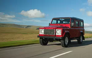   Land Rover Defender 110 Station Wagon - 2013