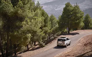   Land Rover Defender 130 First Edition - 2022