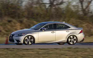   Lexus IS 350 US-spec - 2013