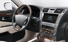   Lexus LS600h L - 2007