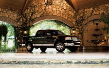   Lincoln Mark LT - 2006