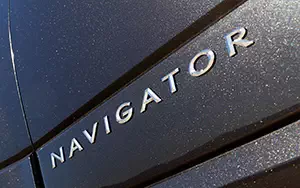   Lincoln Navigator L - 2014