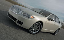   Lincoln Zephyr - 2006