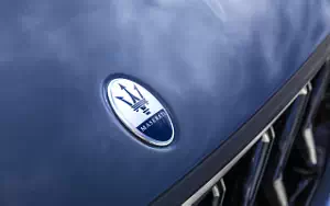   Maserati Levante GT Hybrid (Azzurro Astro) - 2021