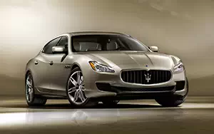   Maserati Quattroporte - 2013