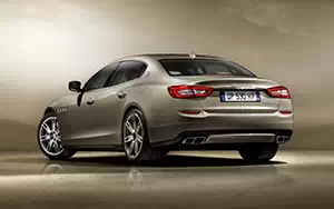   Maserati Quattroporte - 2013