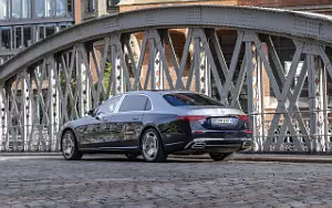   Mercedes-Maybach S 580 4MATIC (Nautical Blue/High-Tech Silver) - 2021