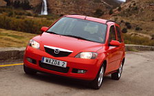   Mazda 2 - 2003